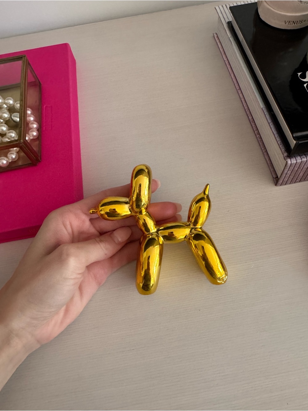 Gold Balloon Dog Decor Item